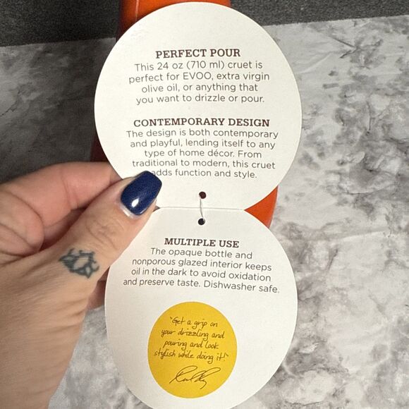 Rachael Ray 48466 Ceramic EVOO Oil and Vinegar Dispensing Bottle & Spout, 24OZ - Picture 6 of 6